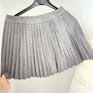 Gray Pleated Women's Skirt-skort
